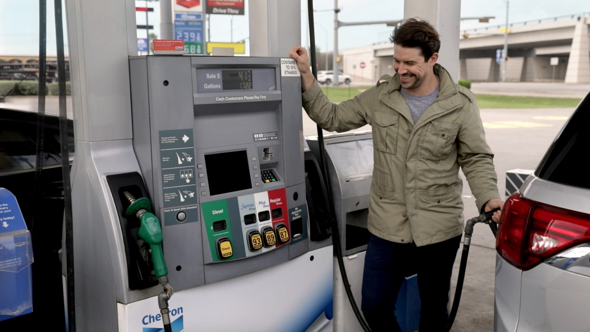 Gas Stations digital out-of-home screen by Gstv
