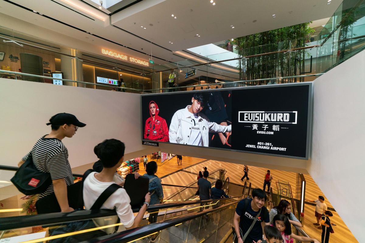 Jcdecaux · jcdecaux malls wide