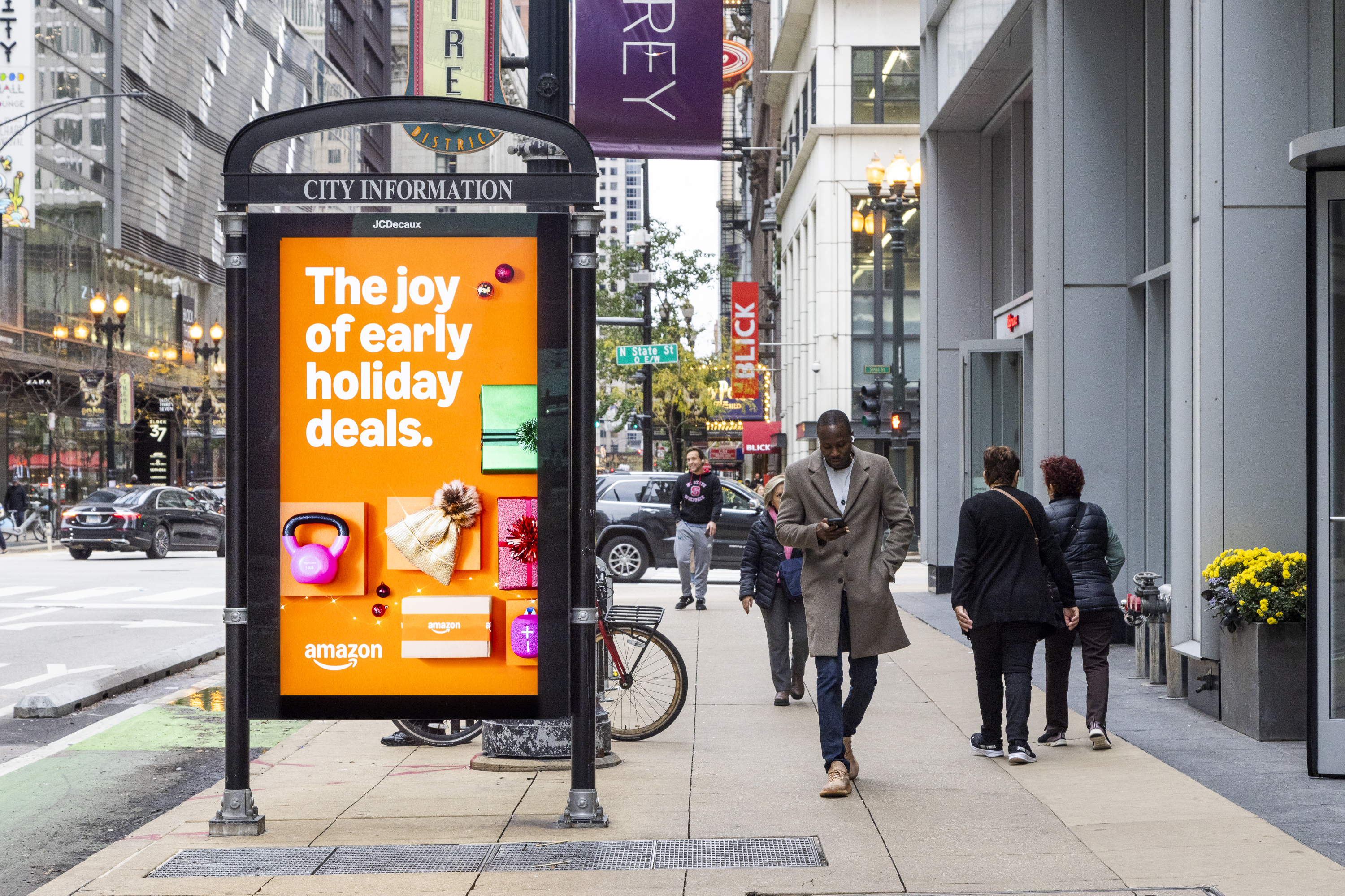Jcdecaux · jcdecaux urban panels vertical 4
