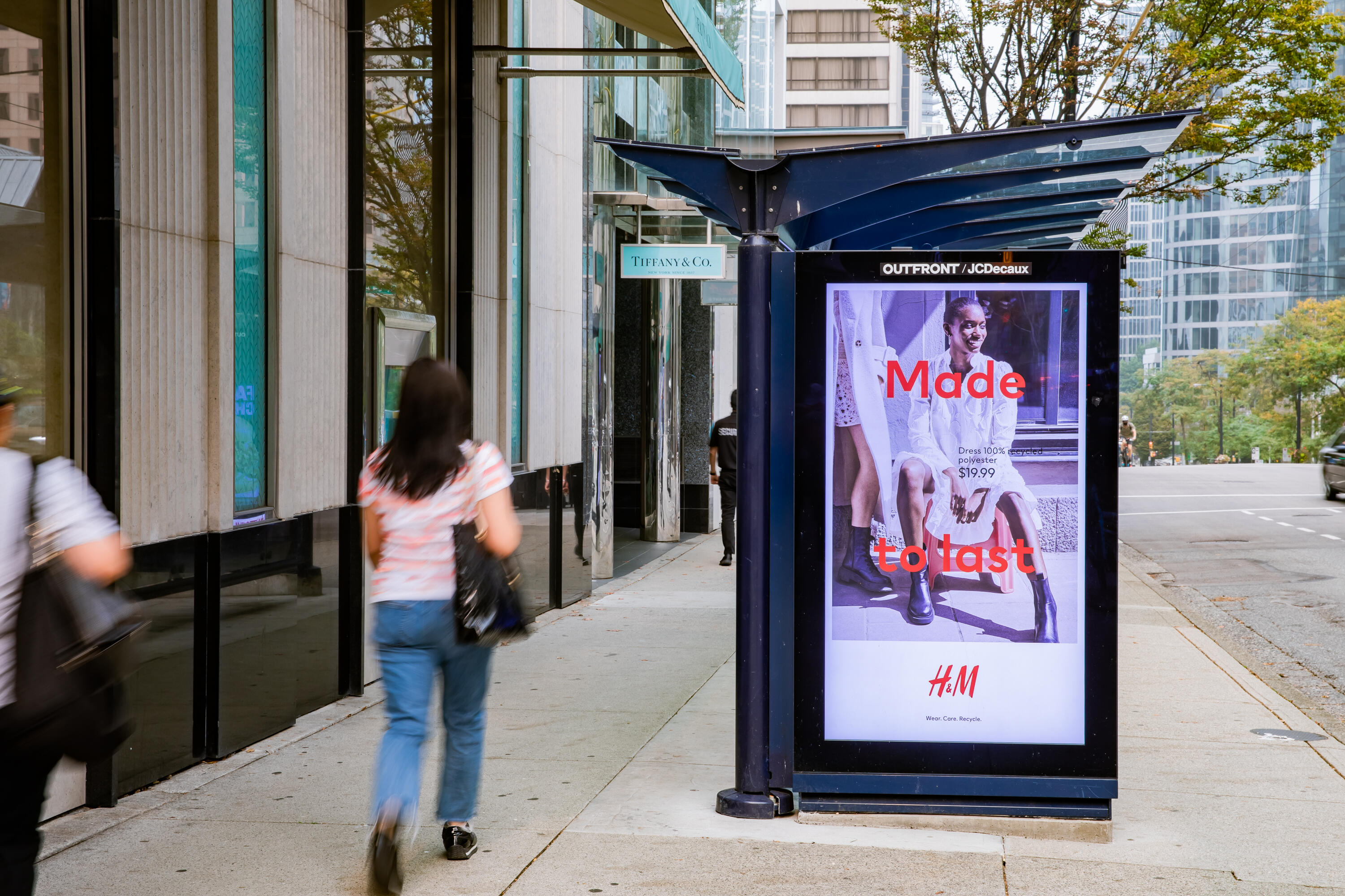 Outfront · outfront bus shelters vertical 1